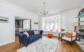Ascot House Apartment